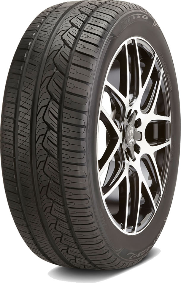 215/60R17 96V NITTO 421A